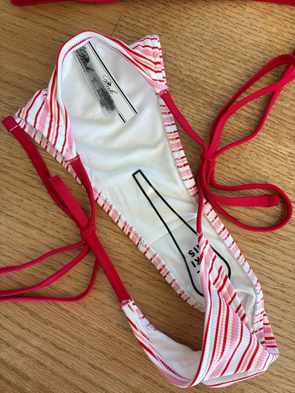 Frankie’s bikinis set